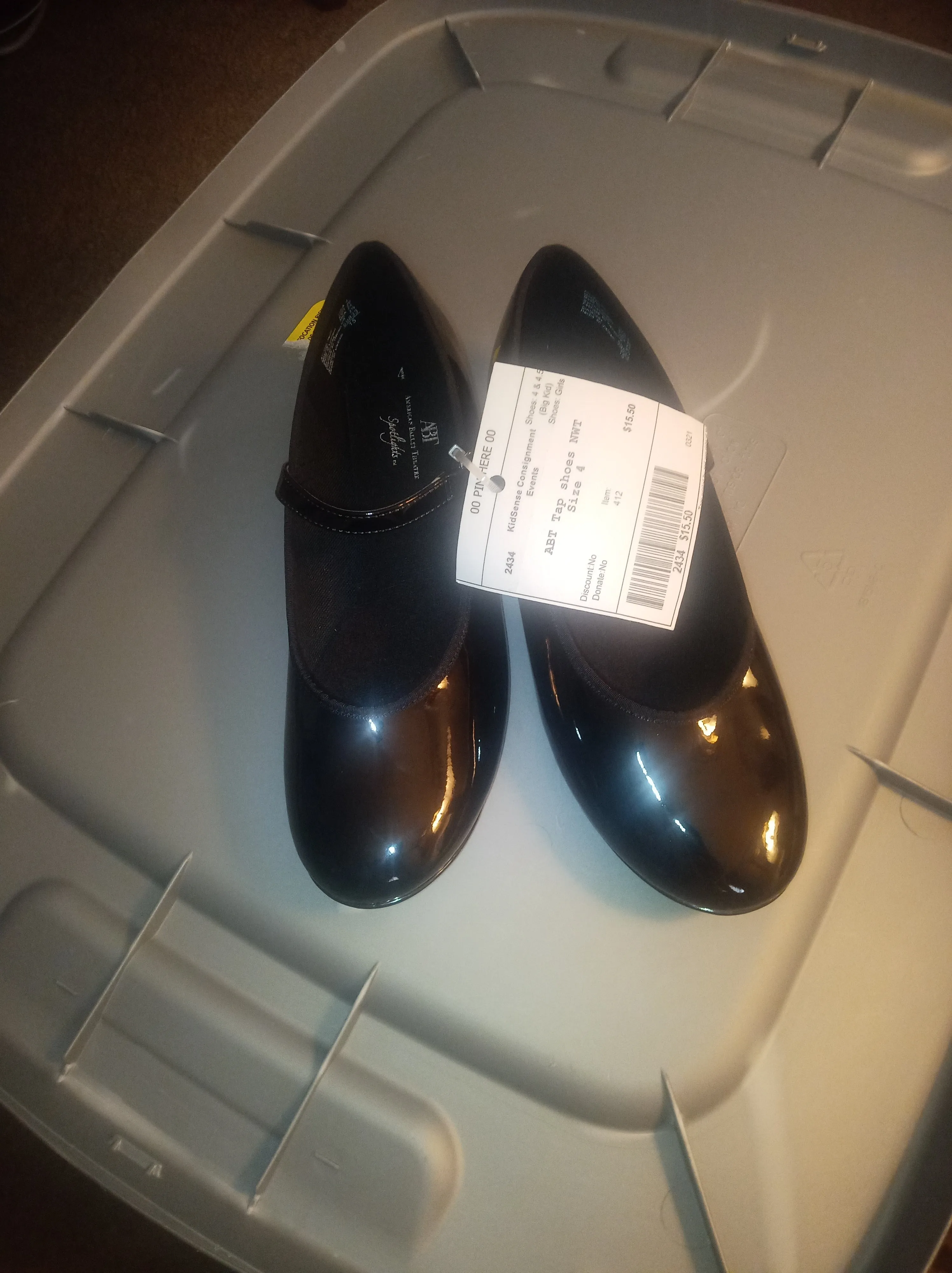 Asics Non Slip Work Shoes ABT Tap shoes NWT Size 4 - size Shoes:  4 & 4.5 (Big Kid)