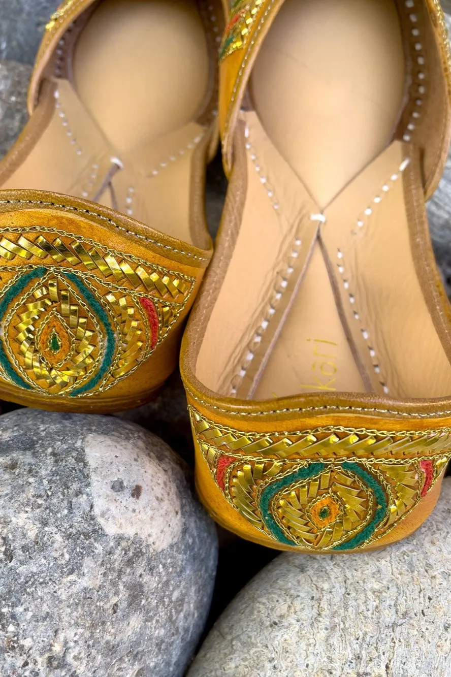 High Flat Shoes Women's Punjabi Jutti M05