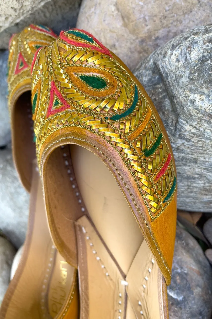 Women's Punjabi Jutti M05 Pony Hair Flat Shoes