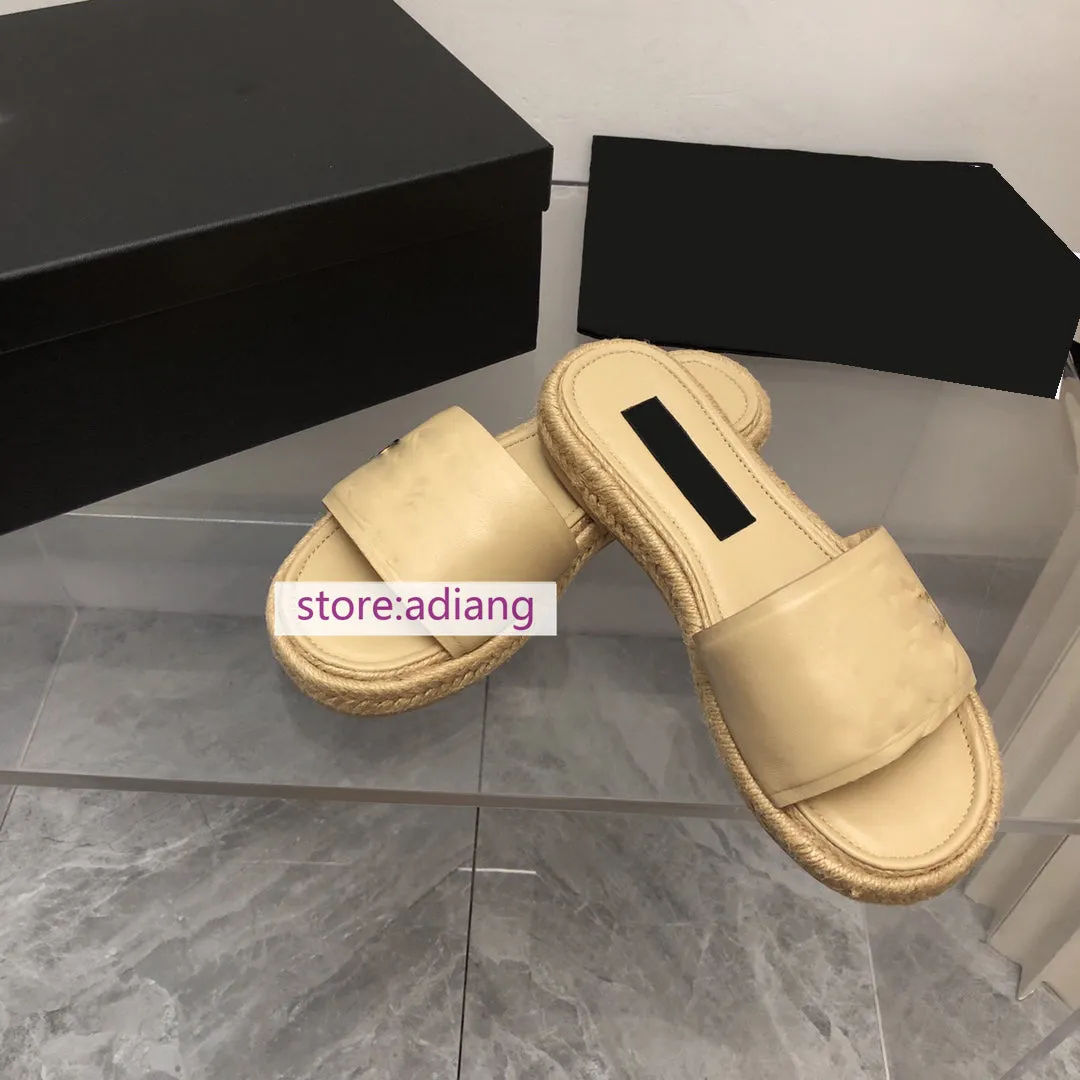 35-41 lamb leather slippers classic shoes women fashion grace women 2023 high quality Boots Of Leather Slippers Of Gold