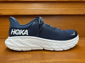 High   Performance Hoka Arahi 7 Outerspace/White 1147850-OPC & 1147870-OPC