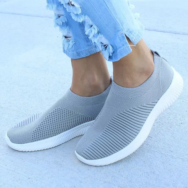 Fun Wedding Shoes Flats UPUPER Light Sneakers Women Breathable Mesh Vulcanized Shoes Outdoor Flat Slip-On Sock Shoes Women For Walking Plus Size 35-43