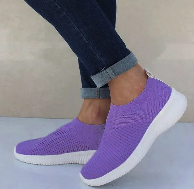 Flat Canvas Shoes UPUPER Light Sneakers Women Breathable Mesh Vulcanized Shoes Outdoor Flat Slip-On Sock Shoes Women For Walking Plus Size 35-43