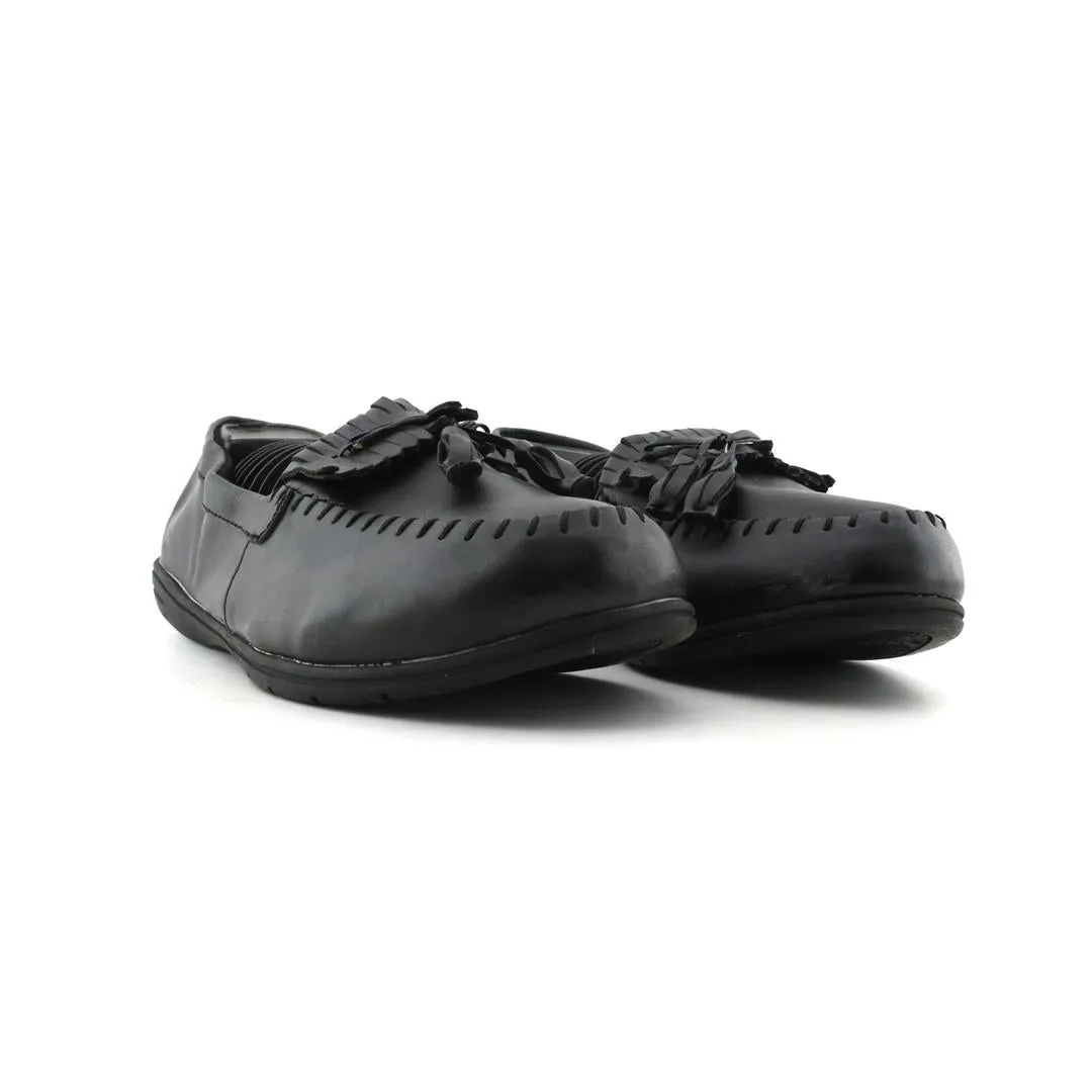 DR.MAX KILTIE TASSEL Runs Casual Shoes