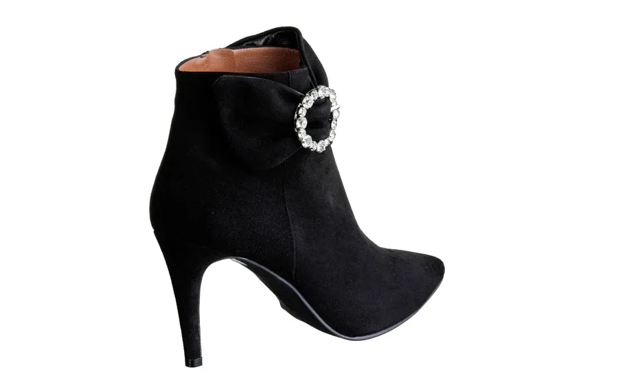 P&J VITAL Adidas Shoes Bike