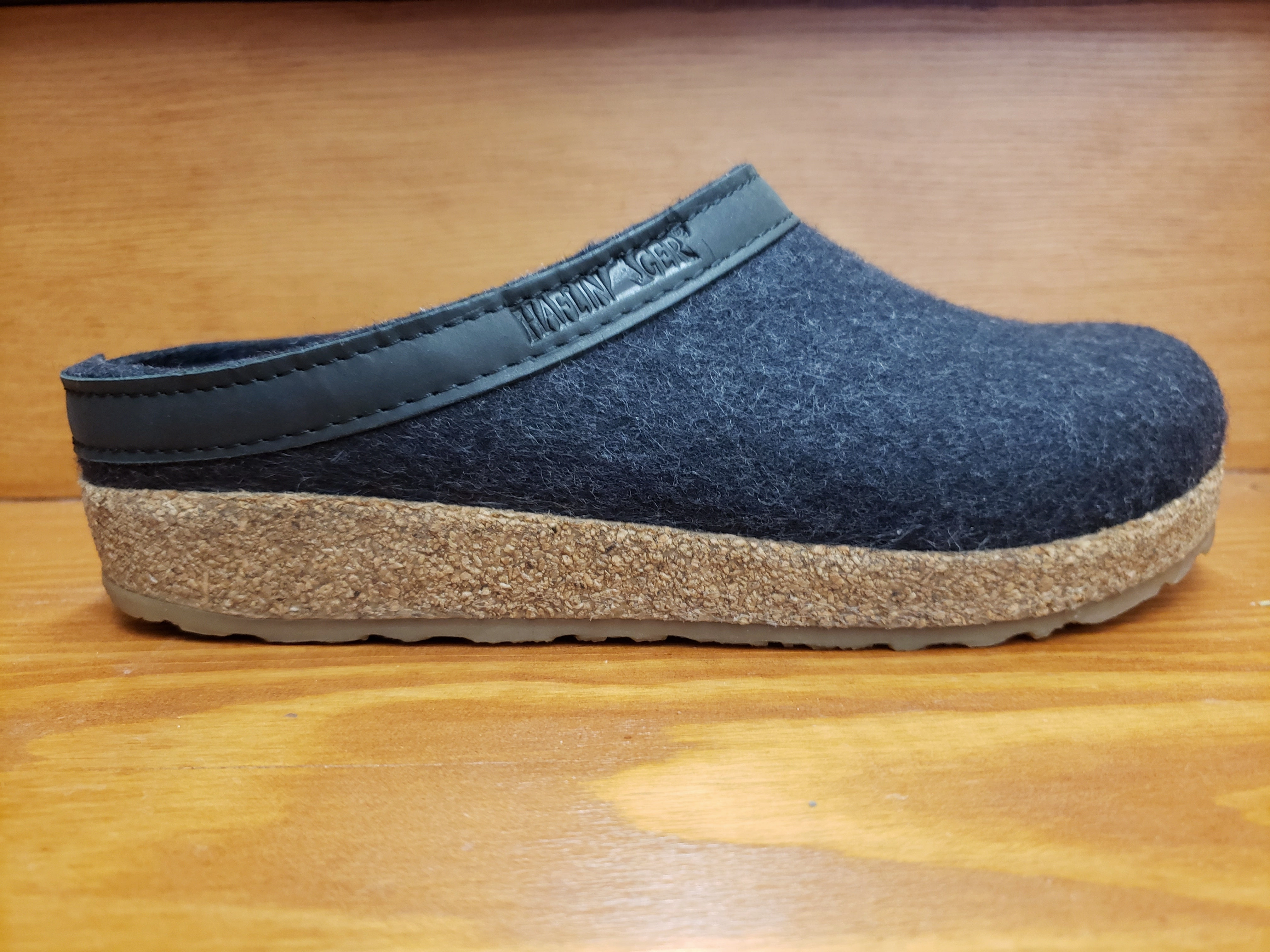 Haflinger GZL charcoal 713001-77 Padded Tongue