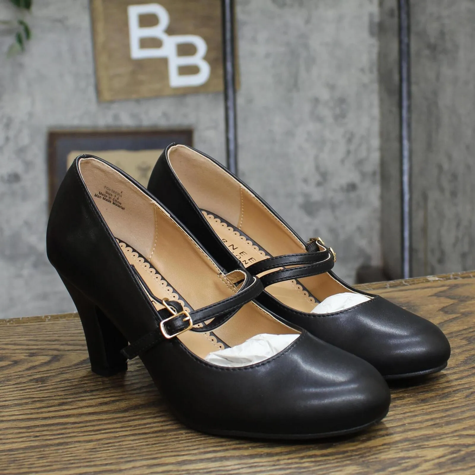 Journee Collection Womens Windy Round Toe Block Heel Mary Jane Pumps Black 7.5M Green Dress With Shoes