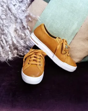 Women's Karma Sneaker Driving Sneakers