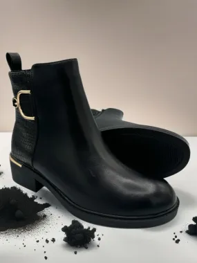 Adidas Best Shoe Dina boots - black