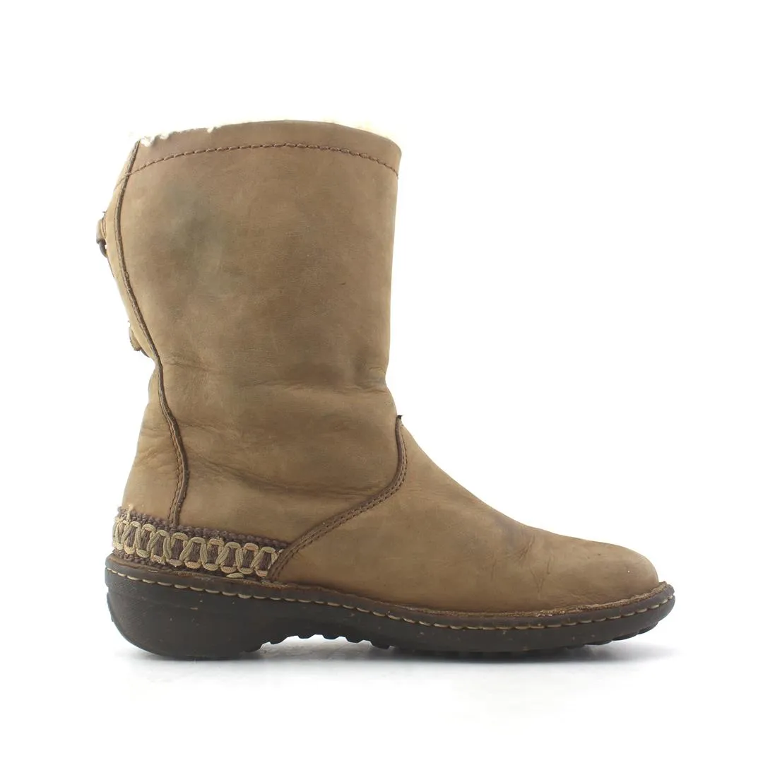 Casual Shoes With Rubber Soles UGG  KONA