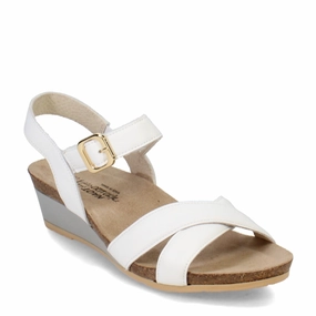 Runway Mode Unique Look Women's Naot, Throne Sandal