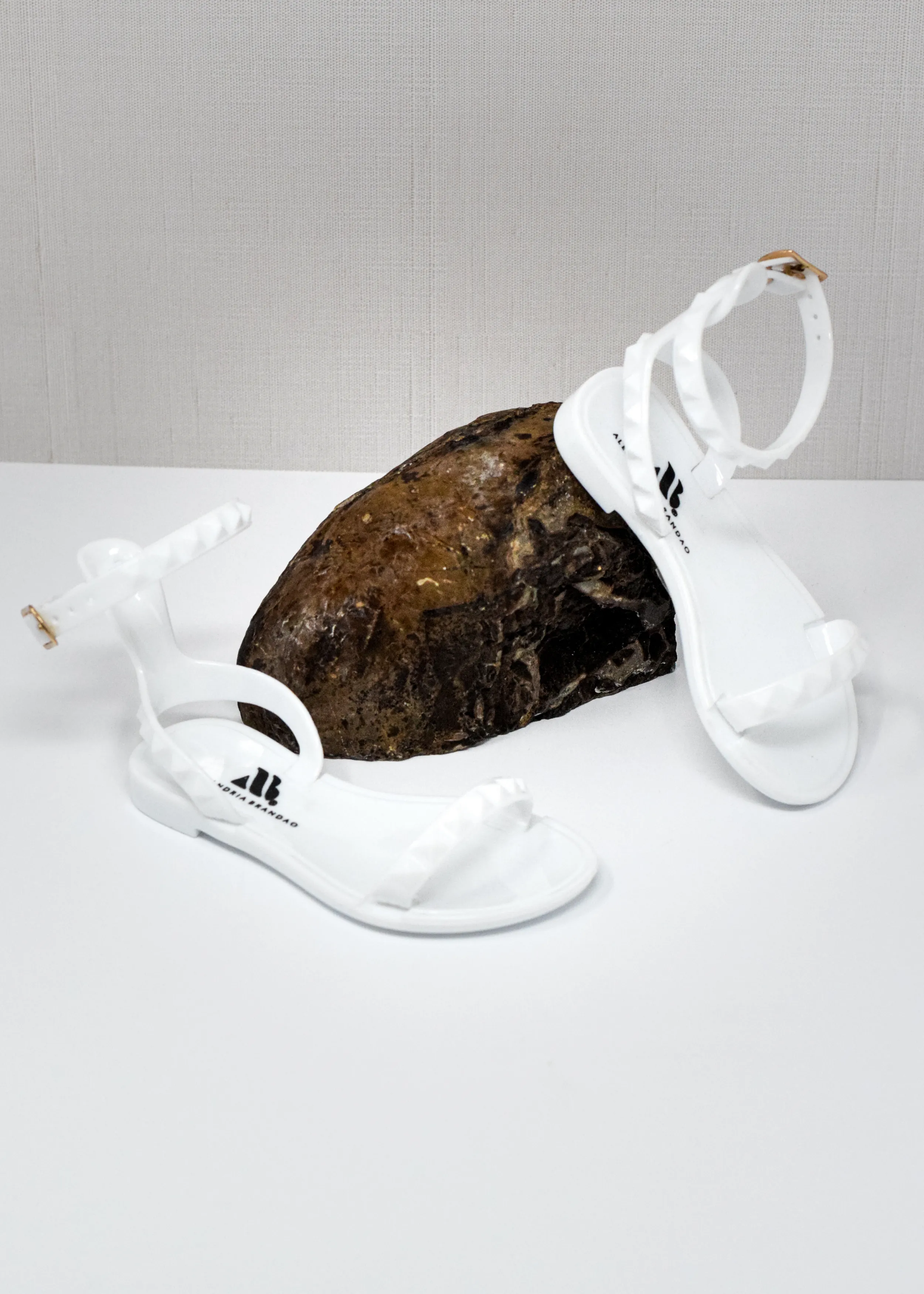 Aria Kid's White Jelly Little Girl Sandals Sandals With Back Strap