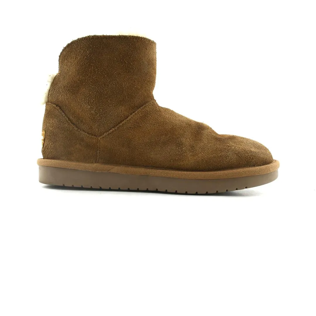 Casual Shoes In Italy UGG  KOOLABURRA