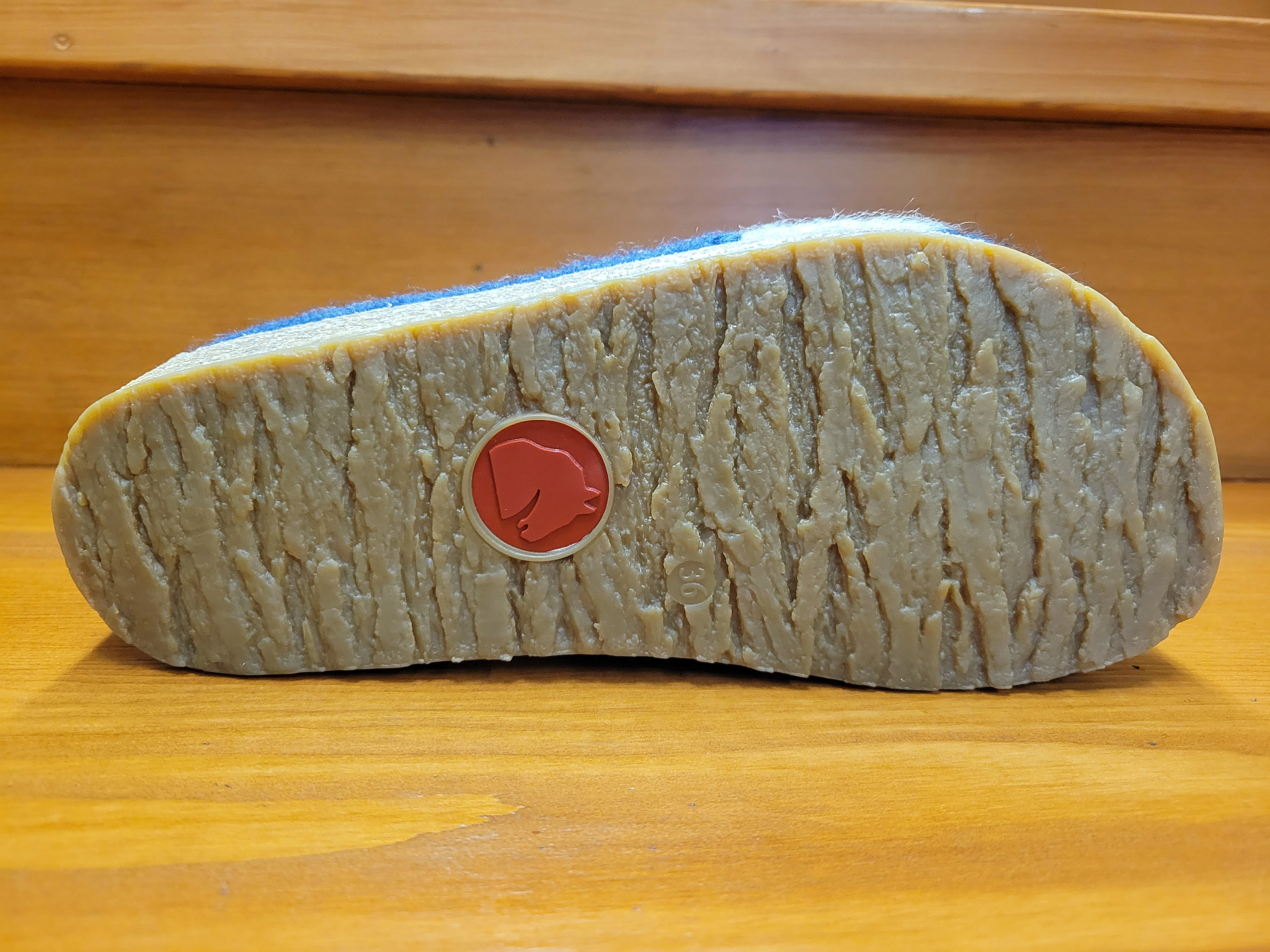 Comfort Wrap Comfortable Steps Haflinger Lines Navy 711068-70