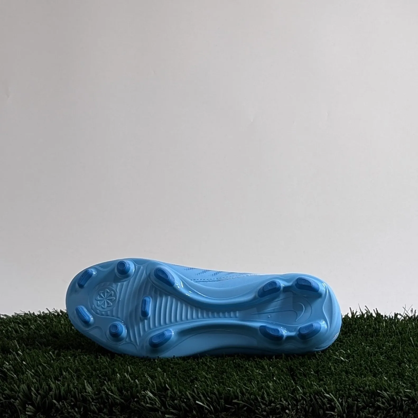 Cheap Soccer Cleats Size 14 Nike Jr Phantom GX II Club FG/MG - FJ2600-400