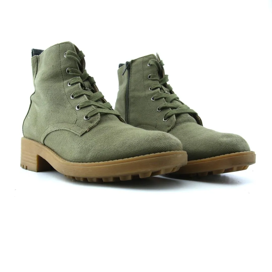 LIFE STRIDE  KUNIS CANVAS Top Shoe