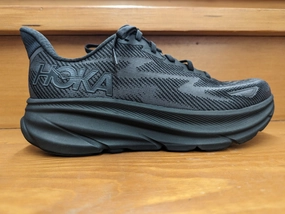 Hoka Clifton 9 Black/Black 1127895 BBLC & 1132210 BBLC endurance building running shoe progress running on flats
