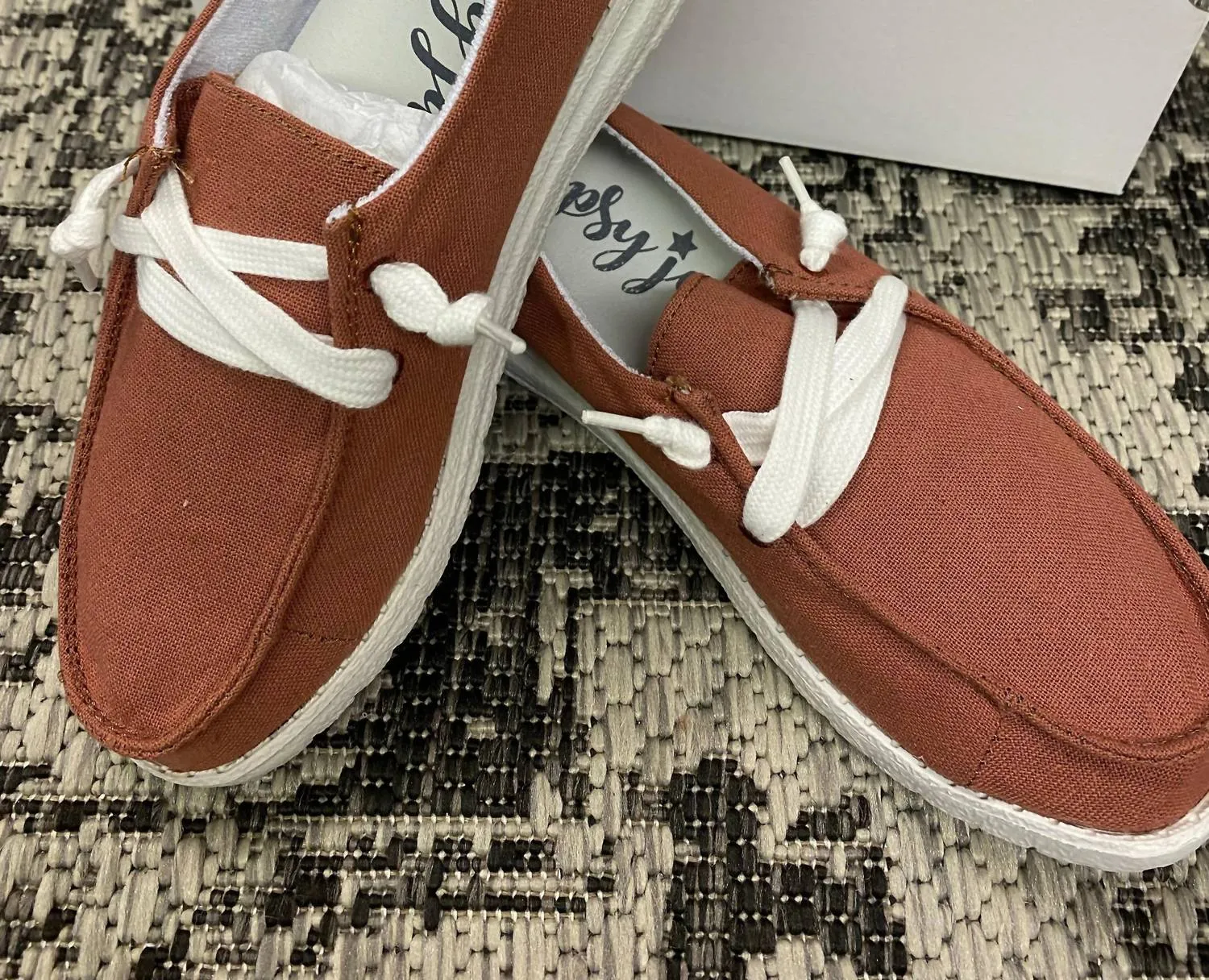 Sneakers Without Laces Poppy Fashion Sneaker