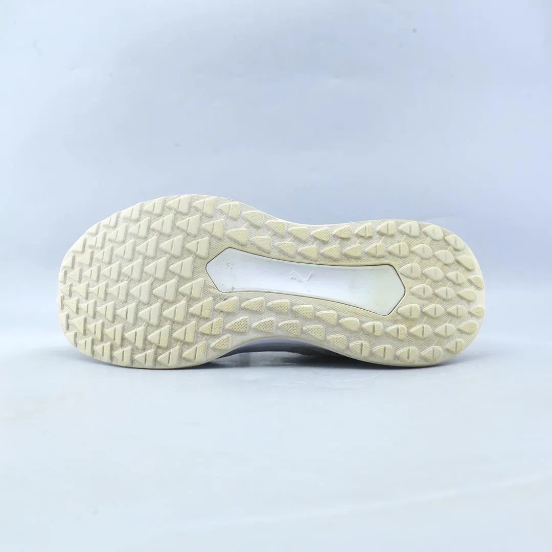 Everyday Running Shoes PUMA TWITCH