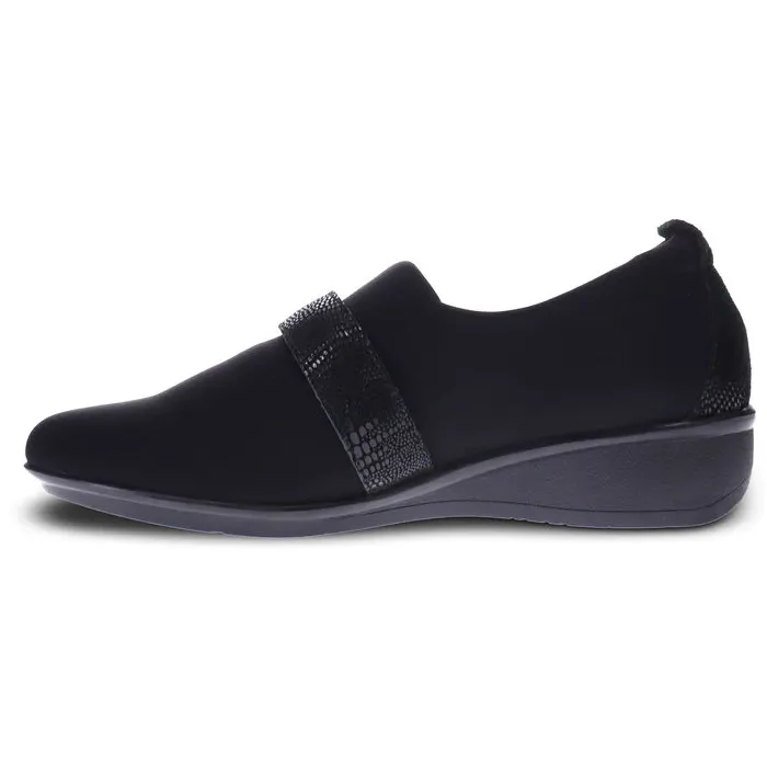 Indigo Rd Loafers Revere Genoa Black Stretch Loafer (Women's)