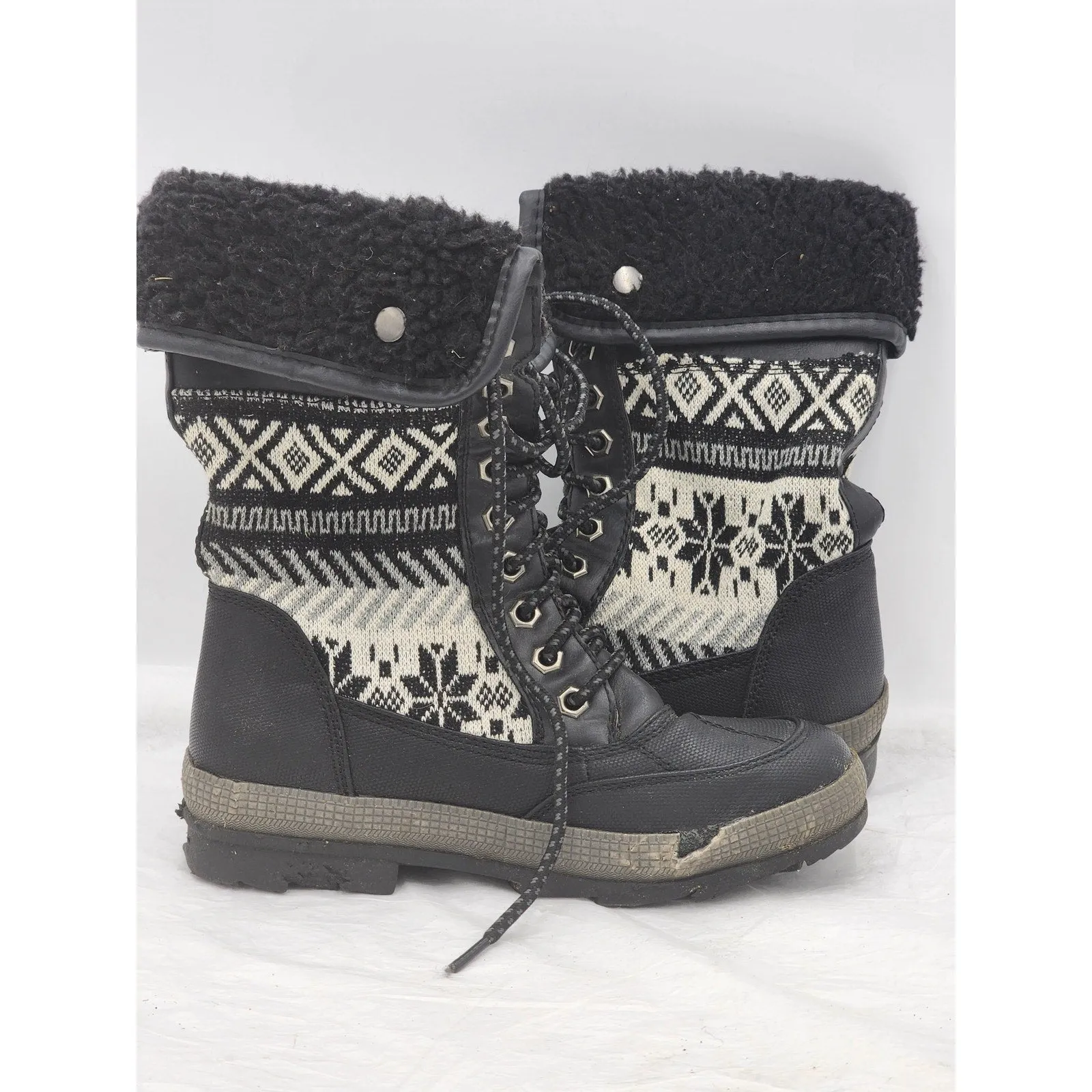 Rue 21 Boots Women 6/7 Knit Fair Isle Style Snow Boots Fold Over Faux Fur Lining Boots Good For Ice And Snow