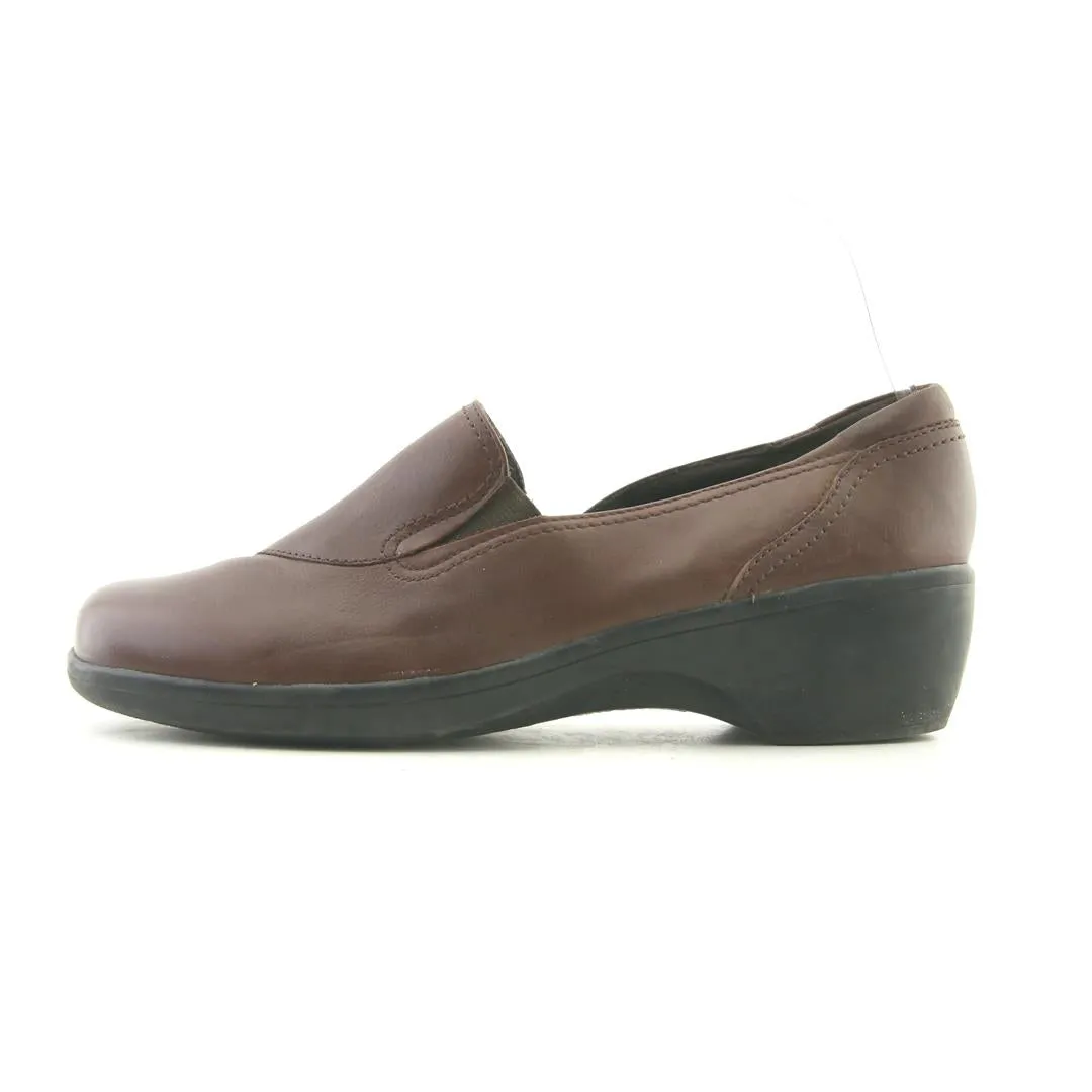 Best Work Shoes CLARKS BENDABLES