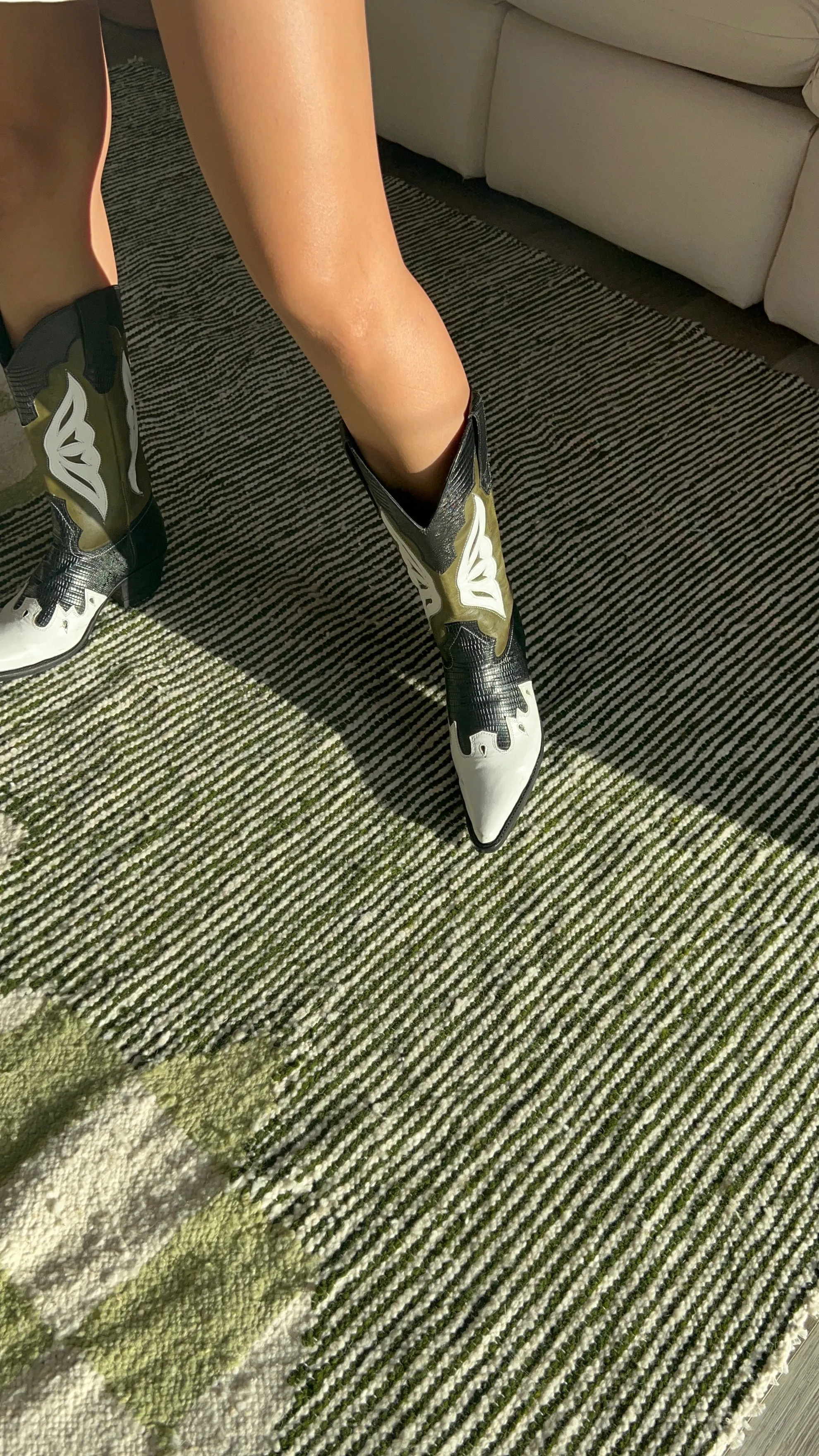 I Shot the Sheriff Boot How To Tie Work Boots With Hooks