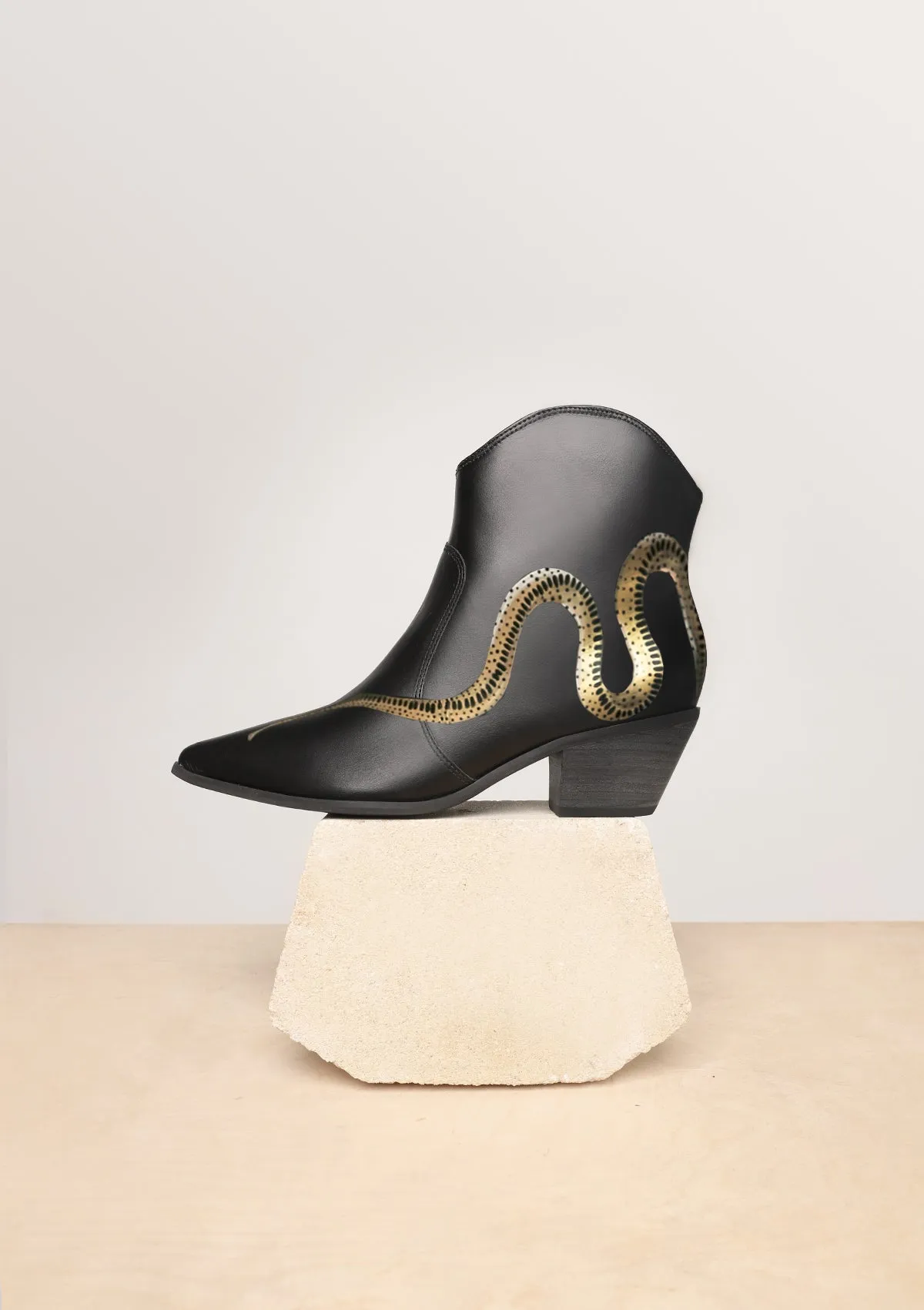 Adidas Indoor Cycle Shoes Serpent Black Cowboy Boot