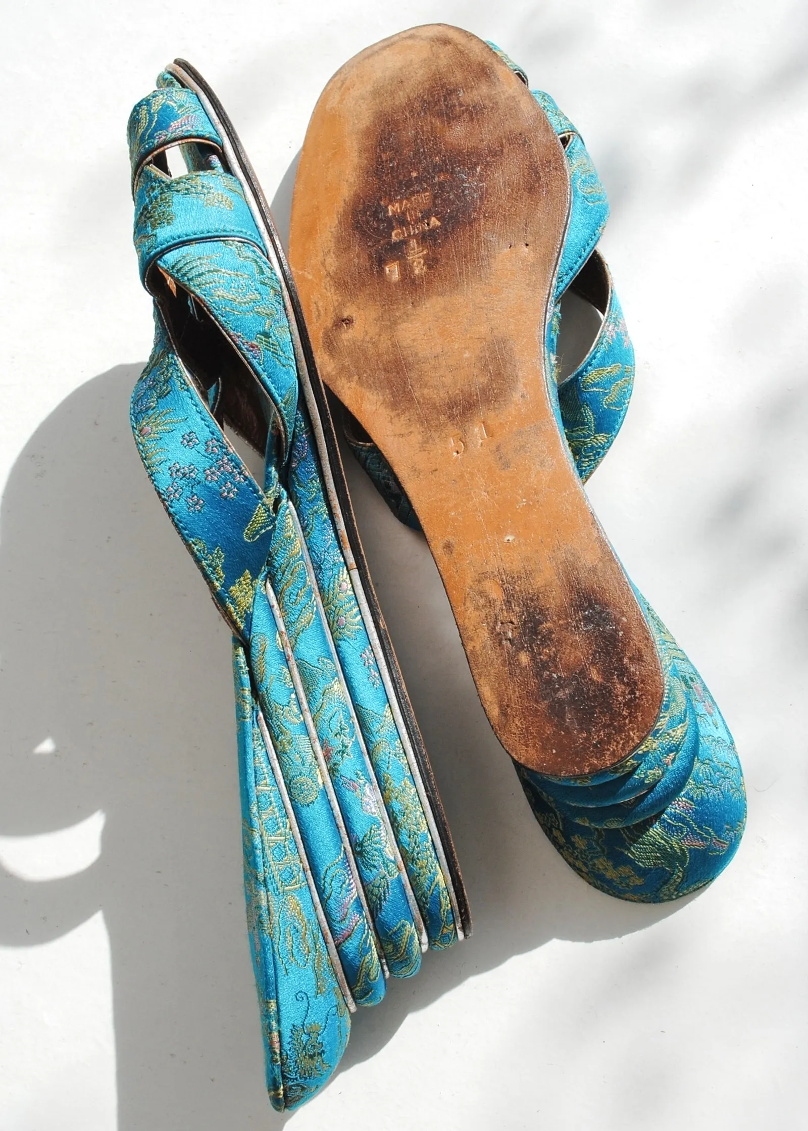 Bear Slippers With Claws Stunning Vintage 40s Turquoise Brocade Housecoat with Slippers