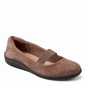 Wild Path Women's Easy Spirit, Golden Flat