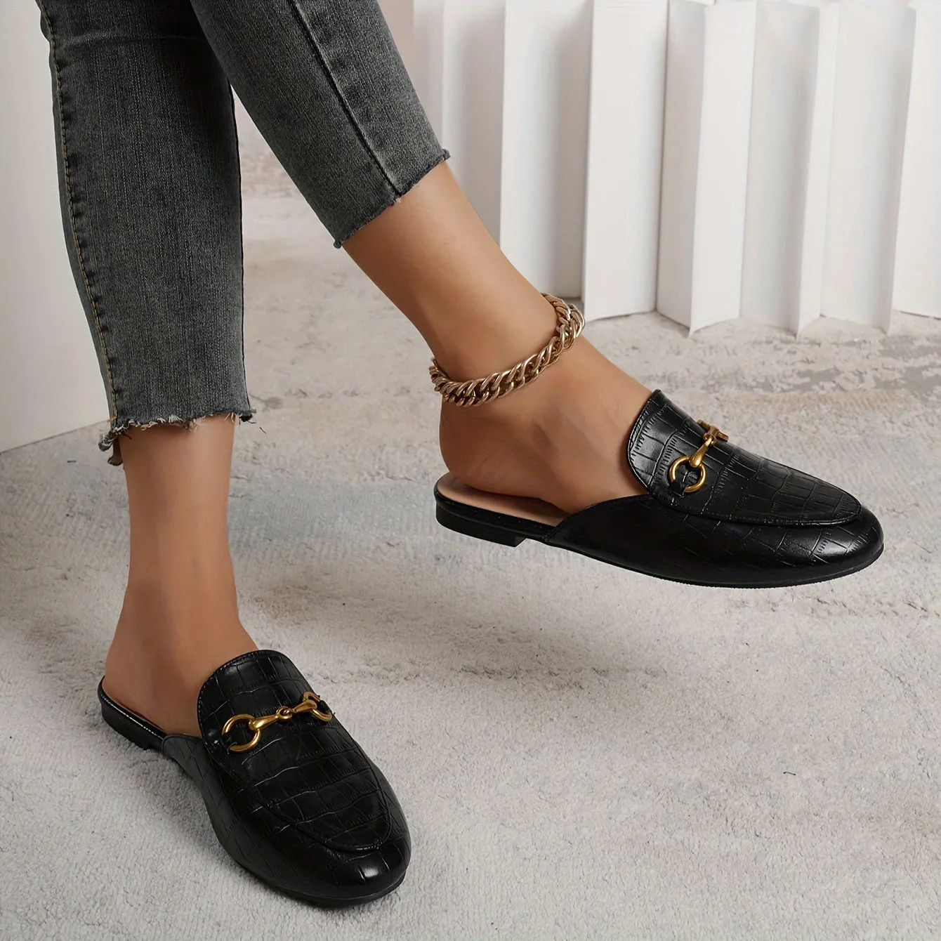 Feet In Flat Shoes TGC lan Mules | Minimalist Flats for Office & Casual Wear