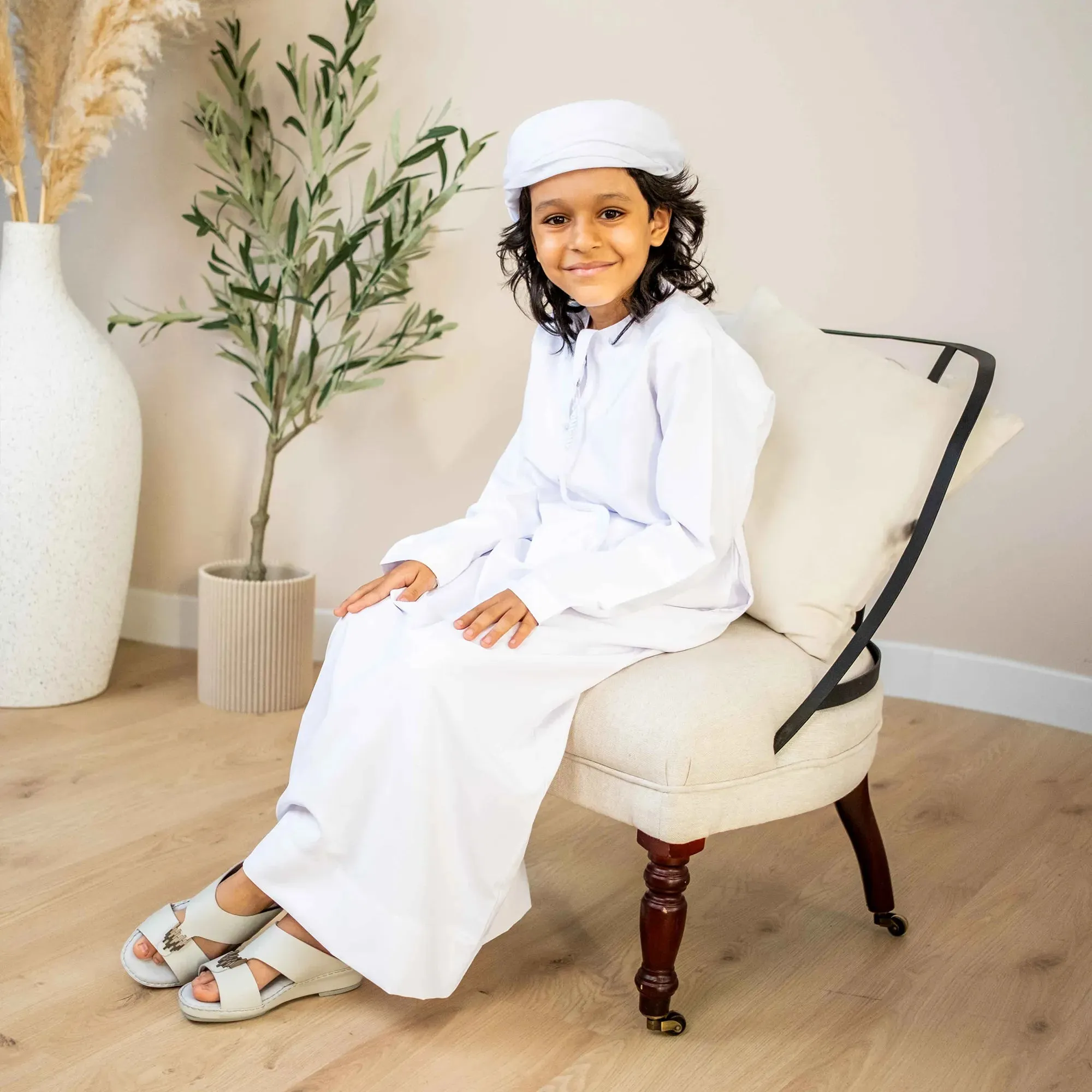 FARADA KIDS UNIQUE TEXTURED ACCENT SANDALS LIGHT GREY Barbados Sandals Royal