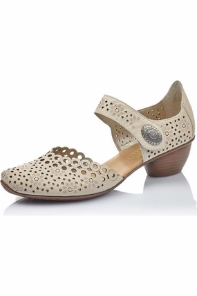 Rieker Women's Shoes 43753-60 in Cream Casual Outfit