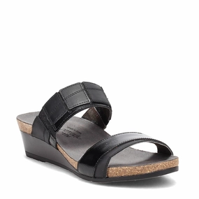 Modern Design Smooth Fit Women's Naot, Royalty Sandal