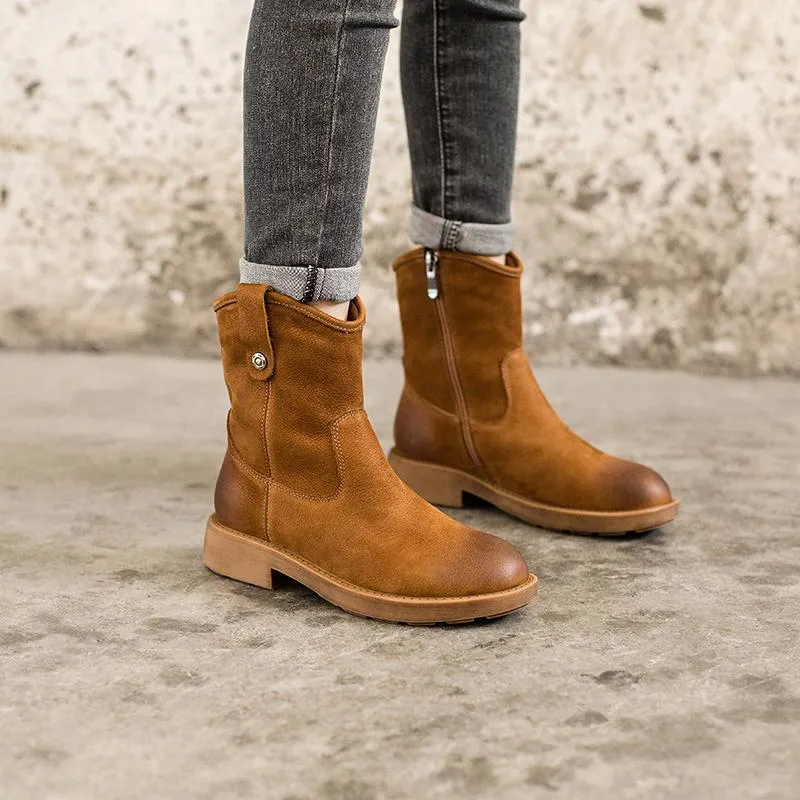 Snow Boots With Traction Chunky Heel Short Plush Lined Leather Short Boots For Winer Snow Boots in Black / Coffee