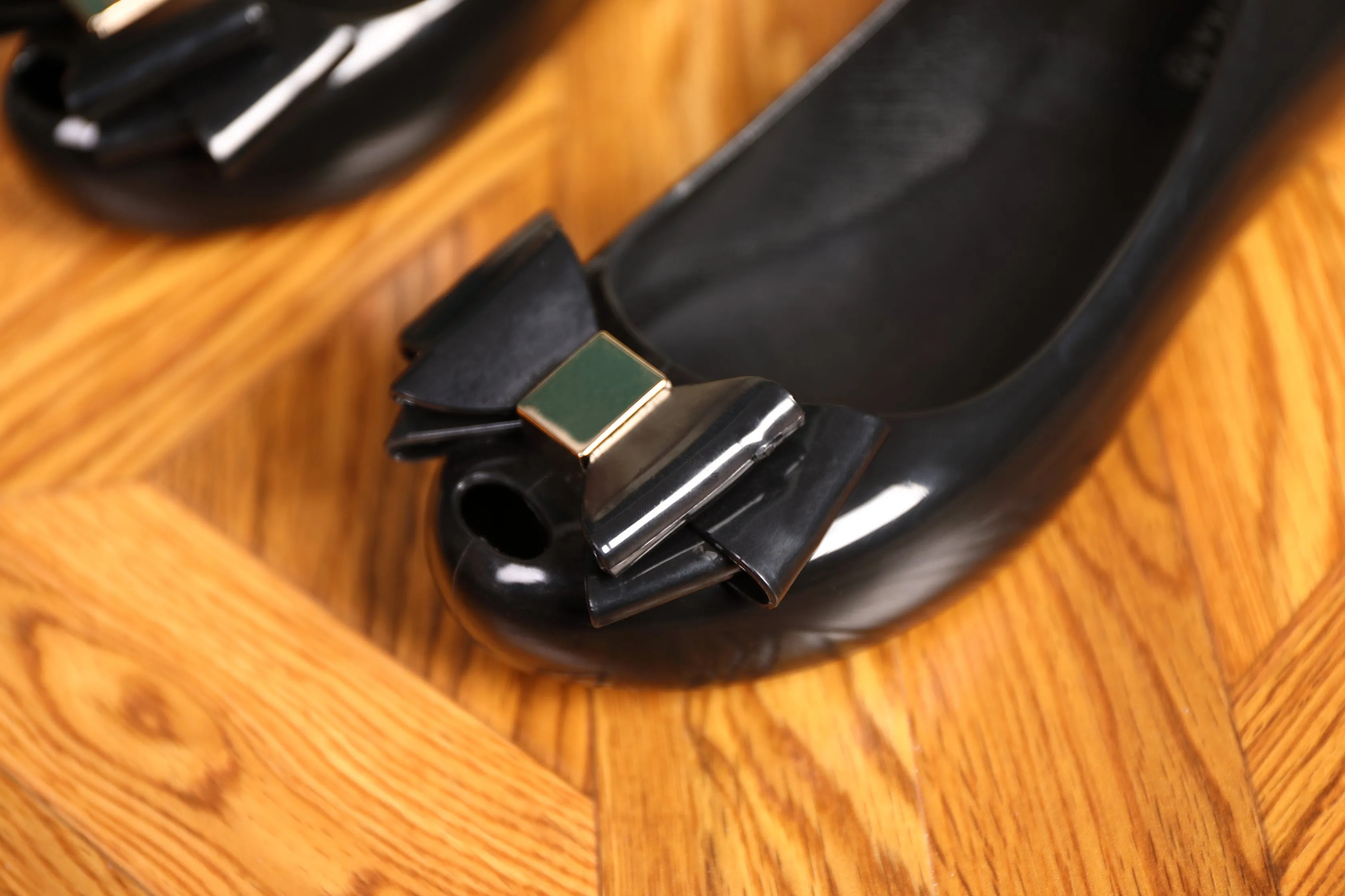 Best Flat Footed Shoes Women Flat Jelly Ballet Slip-On Peep Toe Shoes Sandal BG-552 BLACK